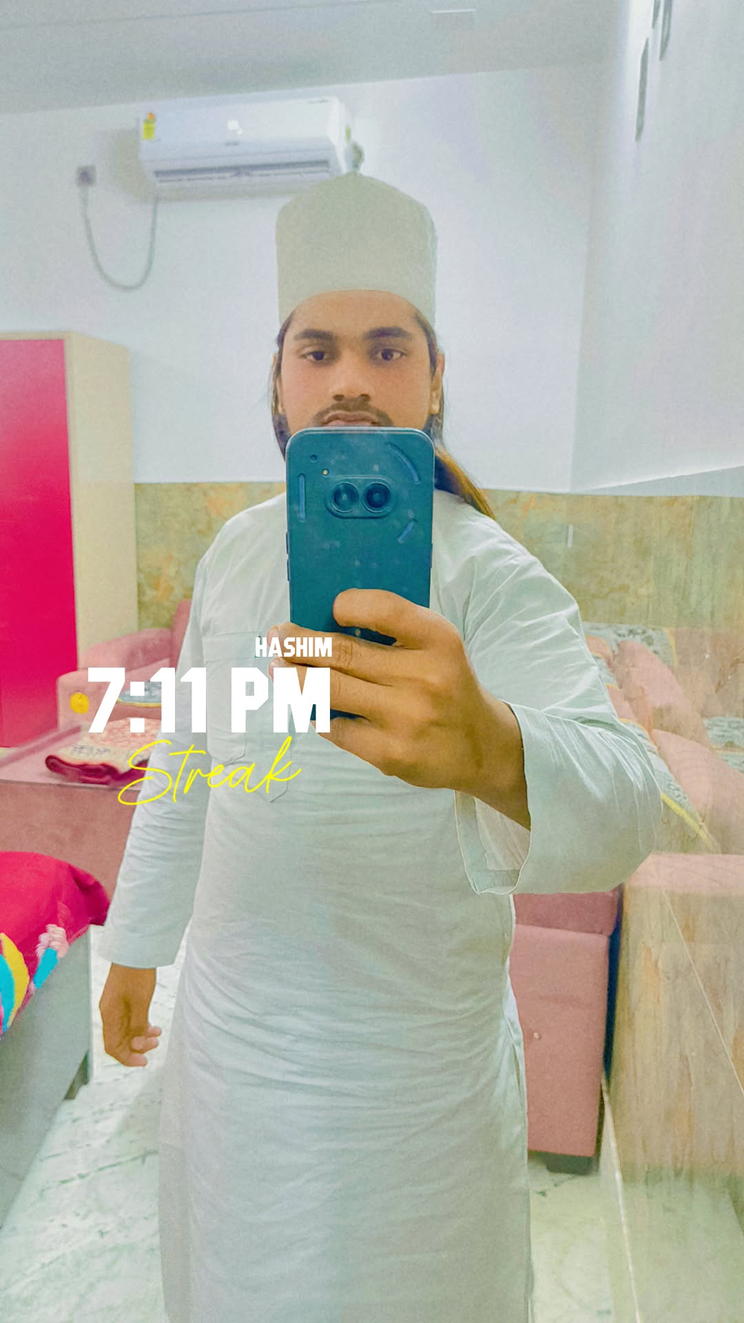 हासिम अखलाकी