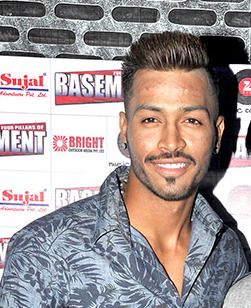 Hardik Pandya Marriage Rumors Swirl After Viral Photo