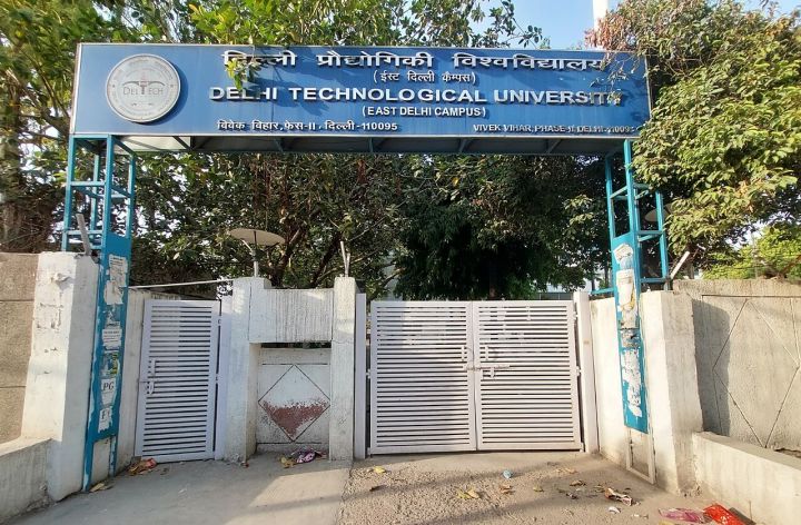 Delhi University to Penalize Directors, HODs for Campus Ragging Incidents