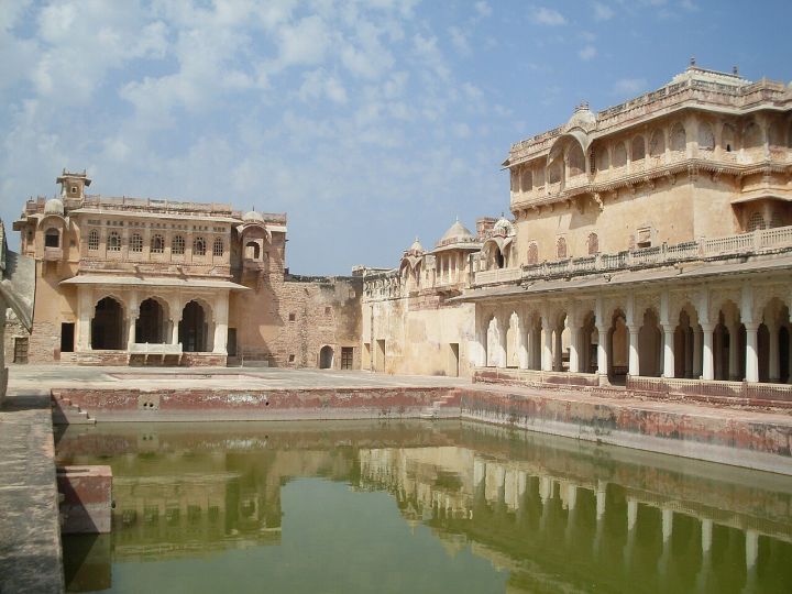 Rajasthan Jeweller Loses Gold