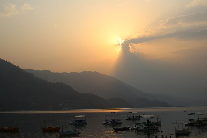 Bihar Youth Drowns in Nepal's Phewa Lake