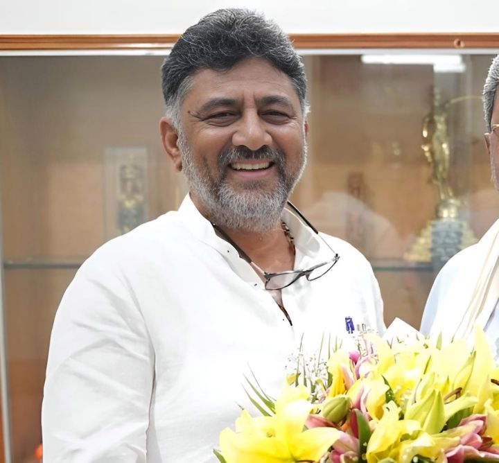 Shivakumar Urges Corporates