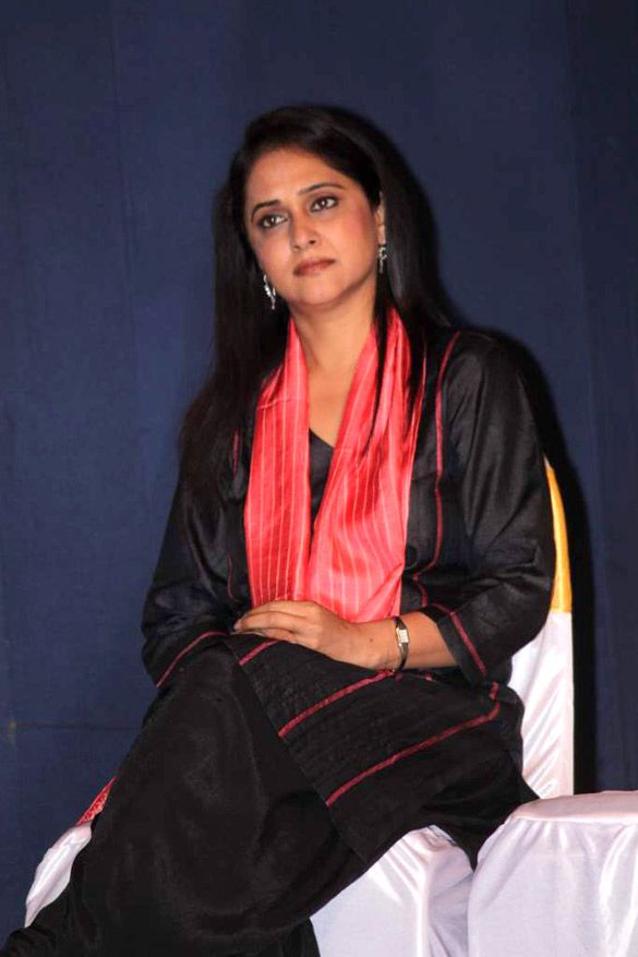 Mrinal Meena New Chhatarpur Collector