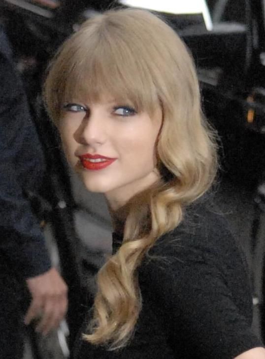 Taylor Swift and Travis Kelce Wedding Rumors: July 3 or 4?
