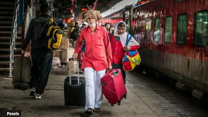 Pre-book Excess Luggage Online
