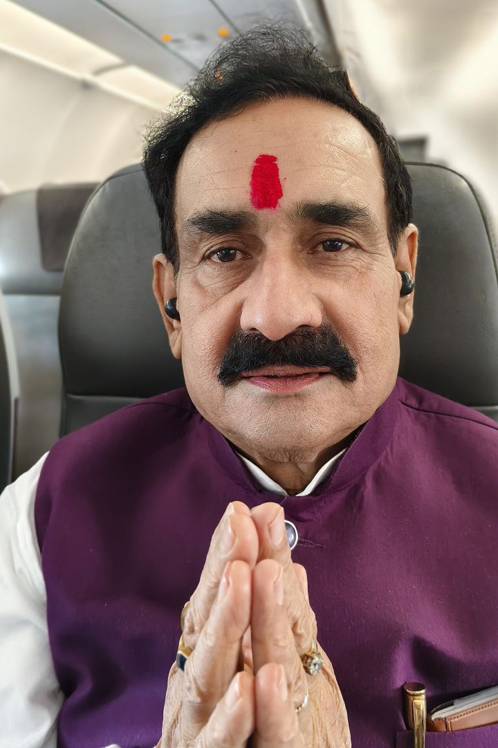 Protest on Datia-Jhansi Highway