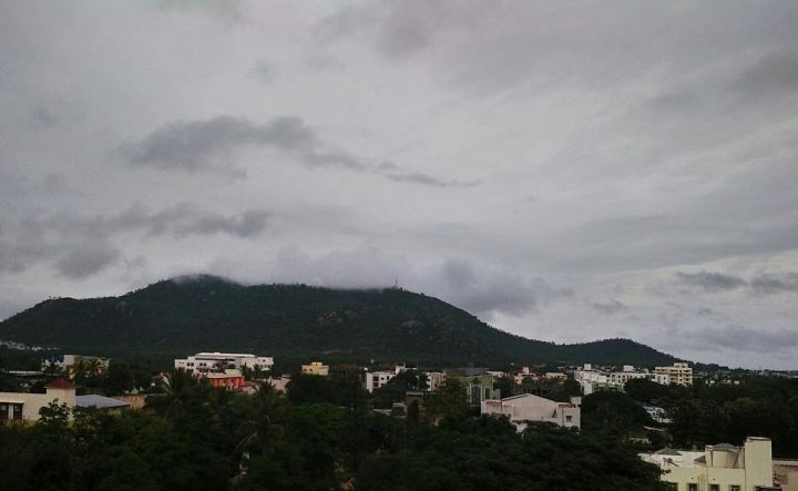 Monsoon retreats unevenly across India as rains linger in some regions