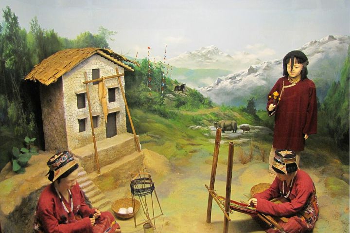Monpa Buddhists in Arunachal Pradesh Cut Deceased into 108 Pieces for Water Burial