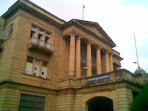 Madhya Pradesh HC Orders Probe After Woman Says She Didn't File Vakalatnama
