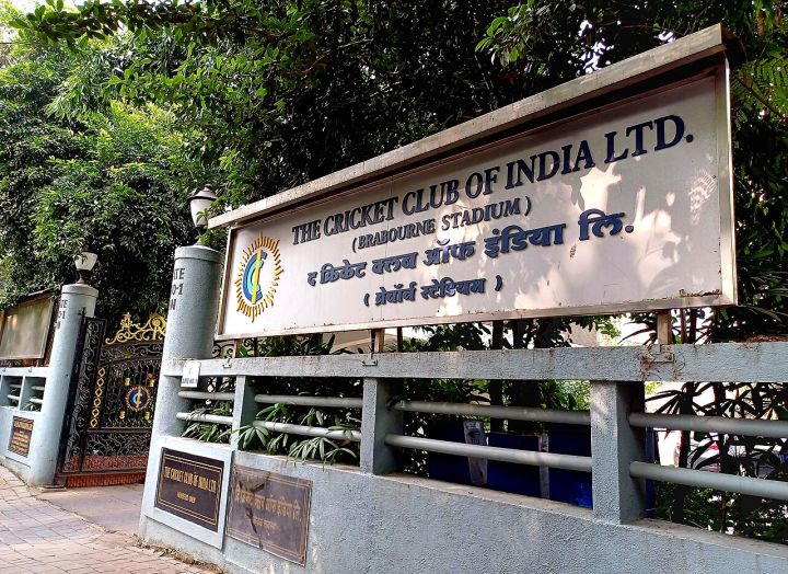 Star Indian Batsman Injured During Second Test vs Sri Lanka
