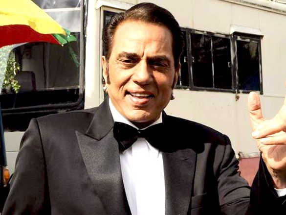 Former Ajmer Mayor Dharmendra Gahlot challenges sole blame in 13‑petition case