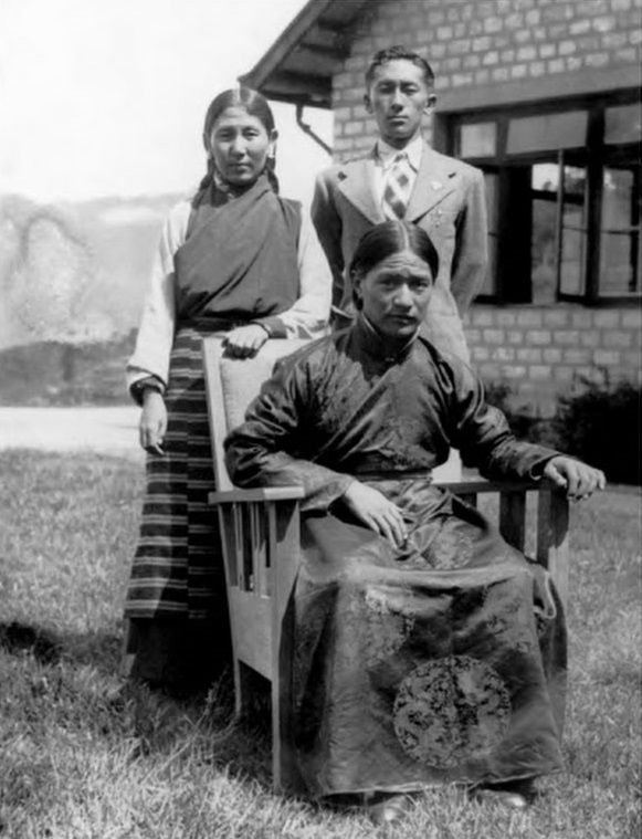 Sikkim CM wishes Kunzang Choeki success on US academic visit