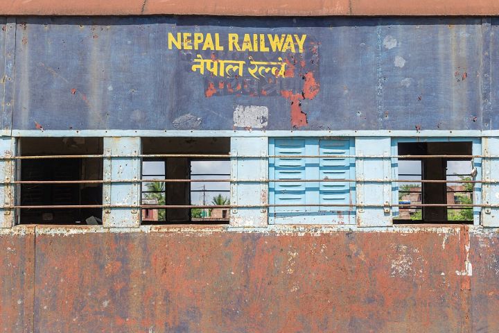 India and Nepal discuss boosting border infrastructure and curbing cross‑border crime