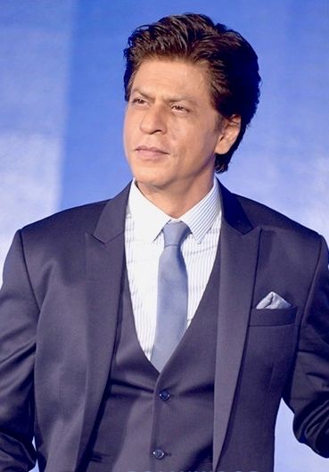 Shah Rukh Khan Returns as India's Top Celebrity Amid Shrinking Endorsement Market