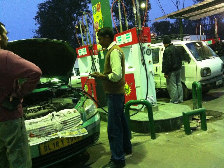 Blast at Delhi CNG Filling Station Kills Three, Injures Three