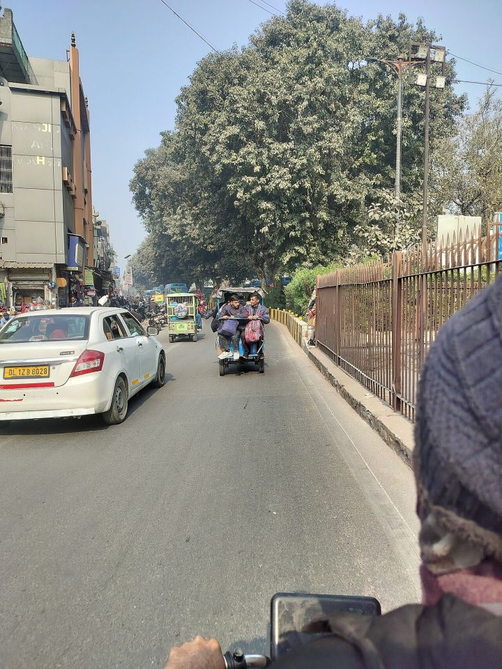 Delhi E‑Rickshaw Hit‑and‑Run Ignites Road‑Safety Outcry
