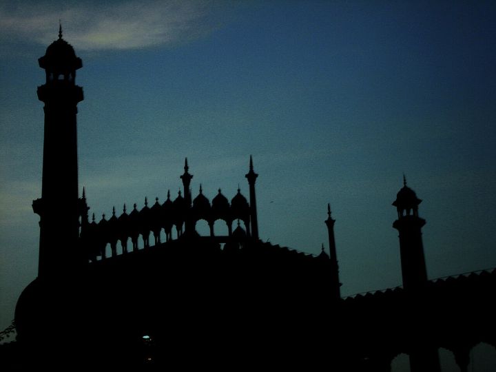 IMD predicts light rain and overcast skies in Delhi today
