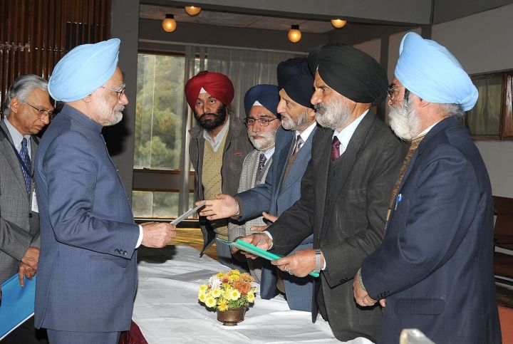 Akali Dal splinter groups ramp up campaign as Punjab election registration stalls