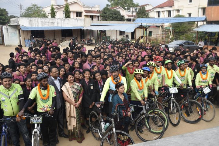 Teachers Protest in Bhubaneswar Over Lower PMG Policy