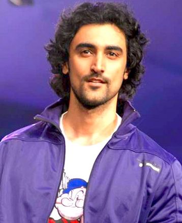 Kunal Kapoor Declined Shah Rukh Khan and Ajay Devgn’s Debut Roles