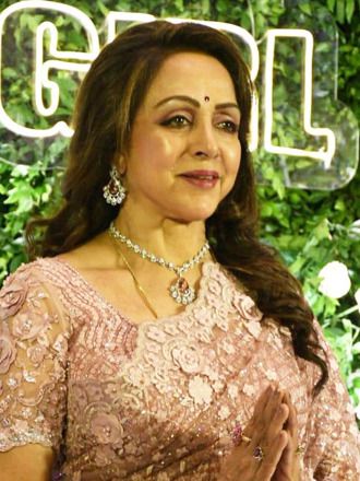 Former Raaz Actress Malini Quits Bollywood, Launches Jungle Farm Stay