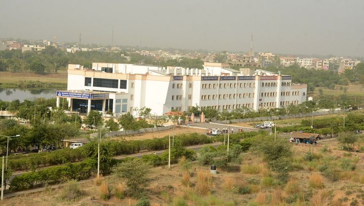 14-Year-Old Dausa Student Dies of Heart Attack in Jaipur Hospital