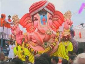 Balapur Ganesh Laddu Auction in Hyderabad Yields Record ₹39 Lakh