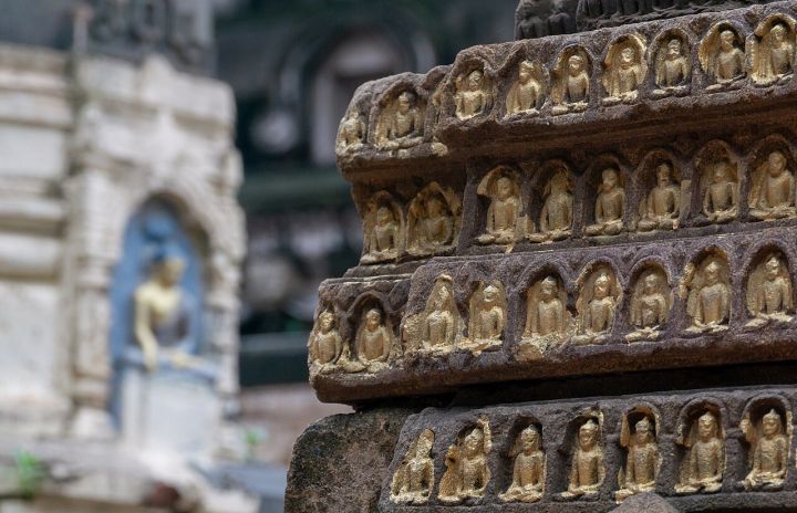 Prayers Held in Bodh Gaya for Nepal Tragedy