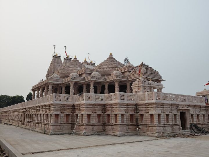 Gujarat CM Announces Valinath Gurukul to Blend Academic Learning with Values