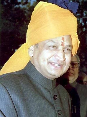 CM Ashok Gehlot’s remarks spark bureaucracy stir over post‑election board formation in Rajasthan