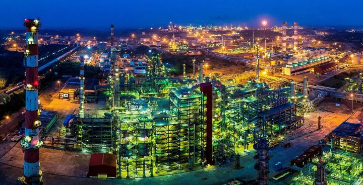 Explosion Rocks MRPL Refinery Unit Near Mangalore, Thick Smoke Lingers
