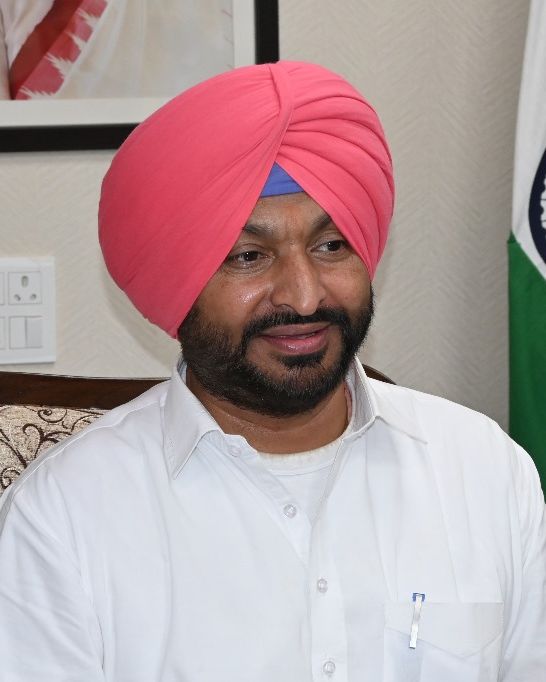 Bengaluru CEO Pledges Fundraising Support for Bittu Tabahi's Cleanup Initiative