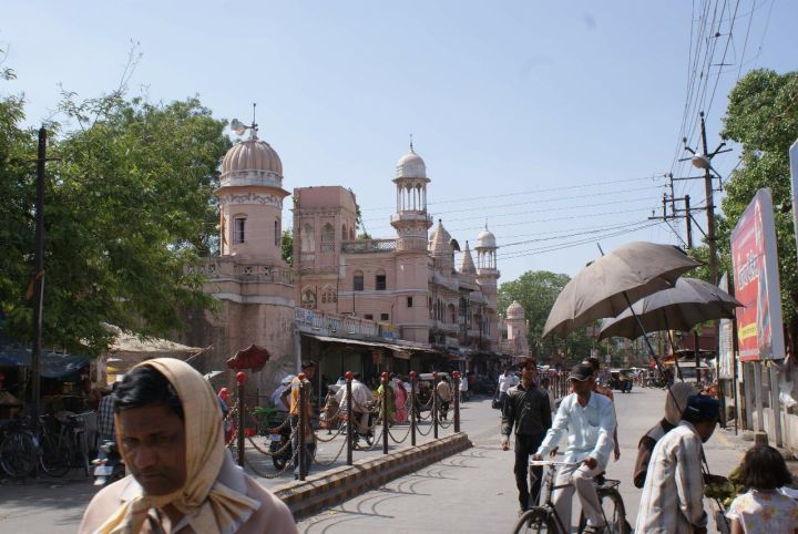 Youth Dies in Khandwa Gang Clash Linked to 15-Year Family Feud