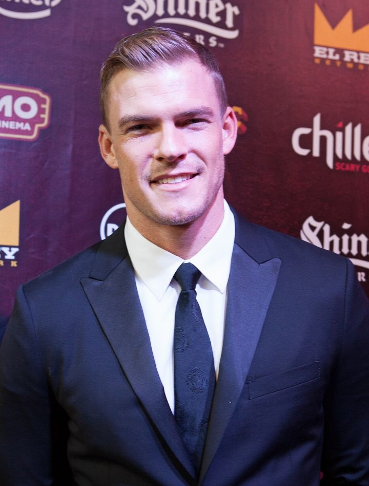 Alan Ritchson Reported Suicide Attempt Sparks Online Coverage