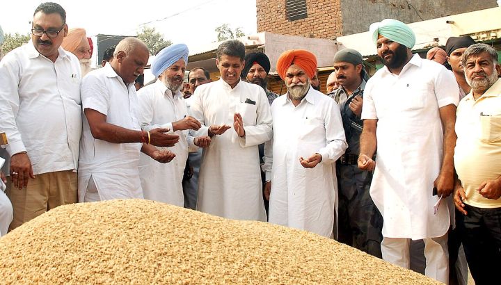 Ludhiana farmers protest land auction, demand halt to sale