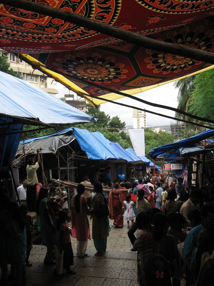 Bandra Fair 2026 Food Guide: From Kadio Bodio to Kerala Halwa