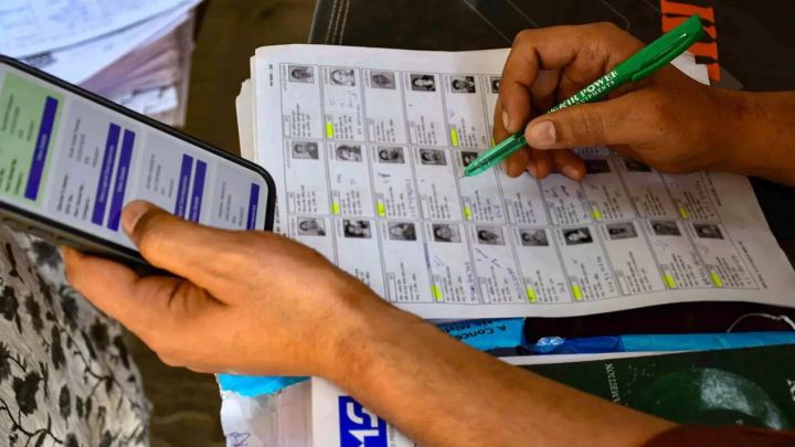 EC to circulate agendas for all meetings in advance, all SIR rollout decisions unanimous