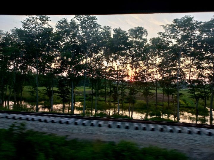 Electric Double‑Decker AC Bus Service Launches Between Gorakhpur and Maharajganj on Sept 28