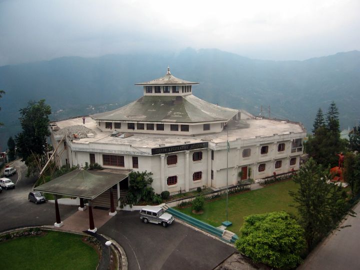 Sikkim Raises Alarm Over 'Fourth Option' in Darjeeling Talks, Demands Article 371F Protection