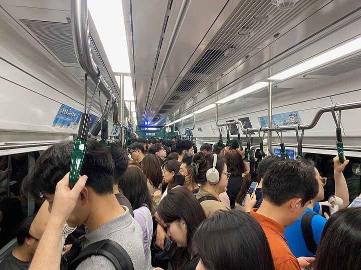 Seoul Subway Film Ads Receive Over 600 Removal Requests