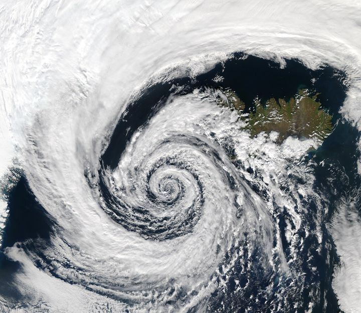IMD Issues Potential Cyclone Alert: Low Pressure System Forms in Bay of Bengal