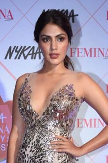 Bollywood Hungama Releases 22 New Photos of Rhea Chakraborty