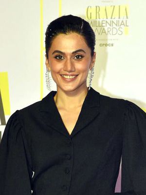 South Cinema Faces Criticism: M9.news Explores Taapsee & Janhvi’s Role