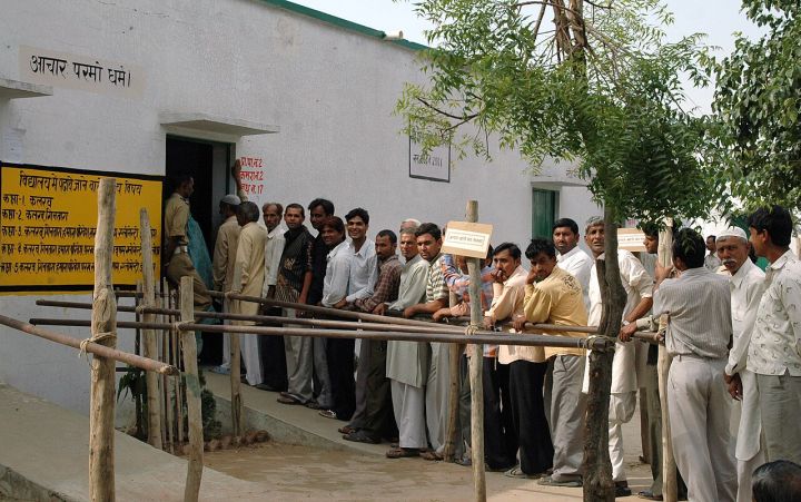 Voter Entry Glitch in UP: 'Ram Ne Yadav Ko Maara' Appears