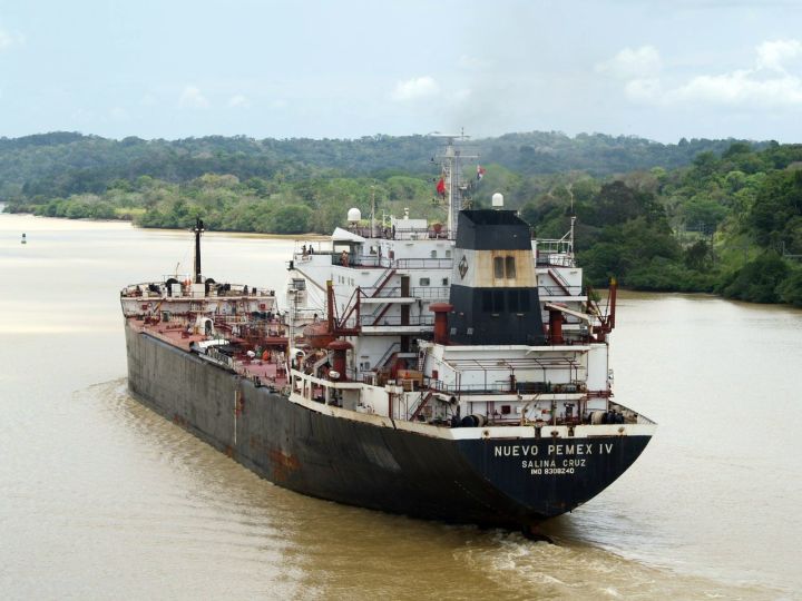 All 22 Indian Seafarers Rescued After Drone Strikes Panama‑Flagged Tanker Near UAE Coast