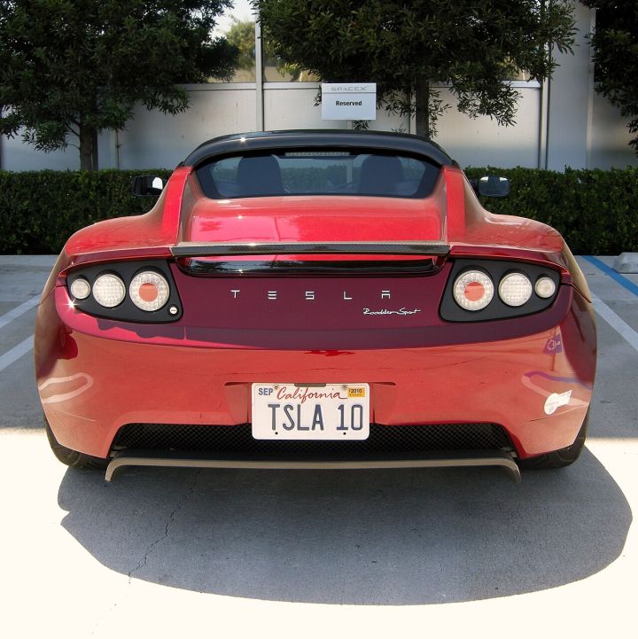 Elon Musk’s SpaceX Launches Tesla Roadster into Space, Sparking Meme Frenzy