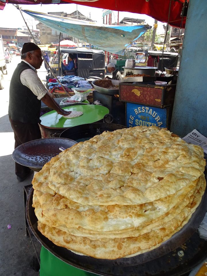 FDA Inspects 519 Street Food Vendors in Jammu and Kashmir, Files 23 Cases