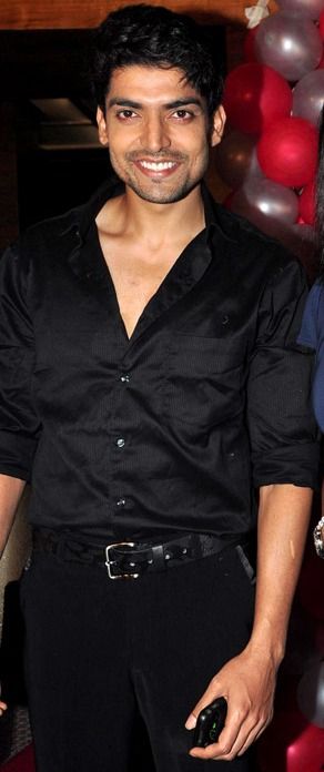 Gurmeet Choudhary shines in 'Tum Mere Ho' – a grand romantic entertainer
