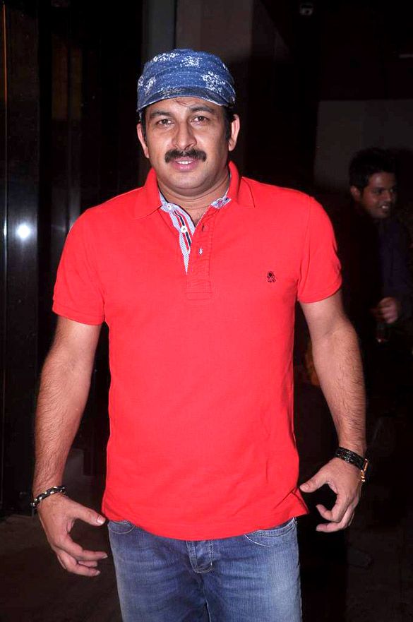 MP Manoj Tiwari Addresses Students at Dr. Ambedkar College in Delhi