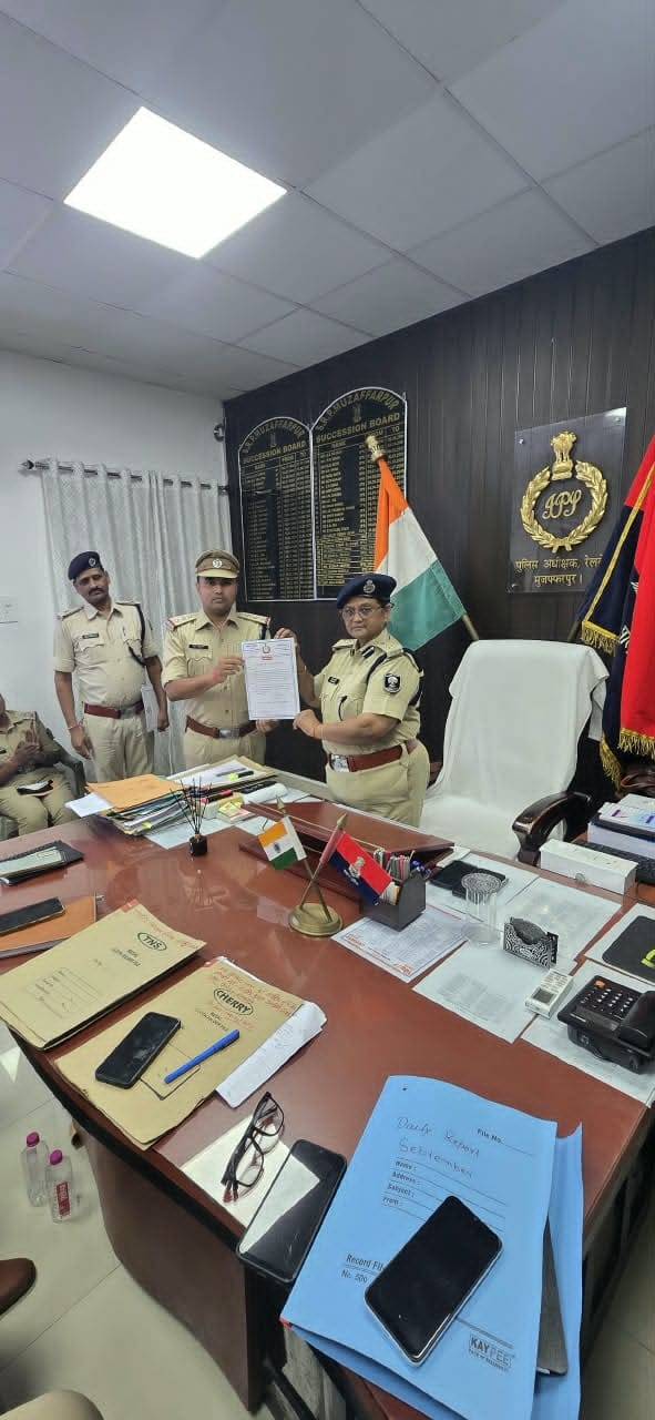 गोरखपुर कैंट  सिवान पैसेंजर के ट्रेन मैनेजर पथराव कि घटना में शामिल लोगों को आर पी एफ पुलिस ने किया गिरफ्तार
